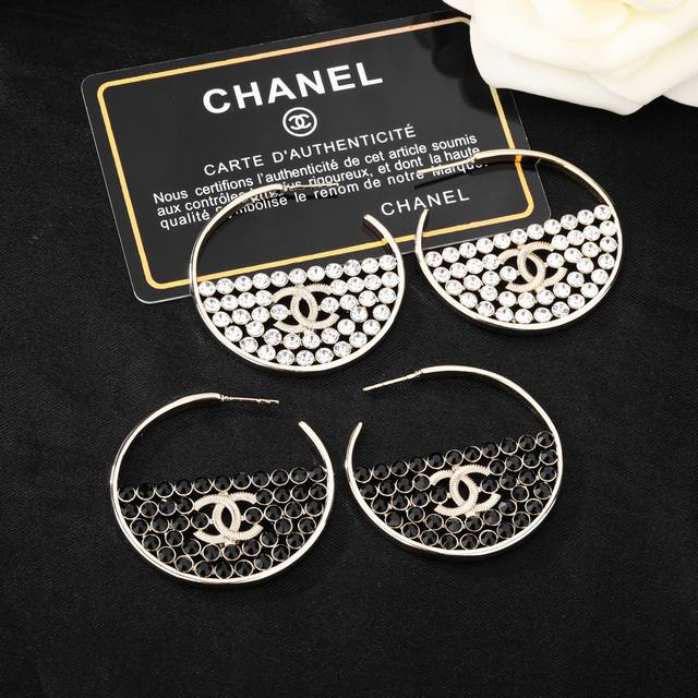 Little Chanel Chanel new earrings purchasing level one to one quality Chanel goo