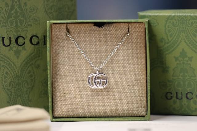 New product recommendation Gucci Marmont series three-dimensional double G neckl