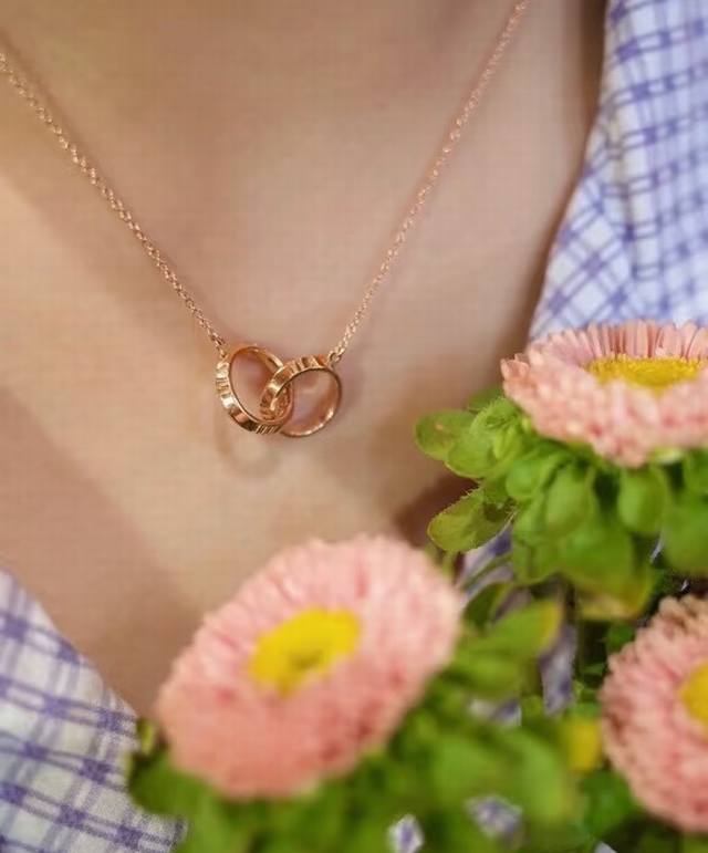 Hot-selling model recommendation Tiffany&Co. Rose gold Roman double ring clavicl