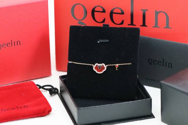 Hot-selling model recommendation Qeelin Qilin Zodiac Year Full Diamond Ruyi Litt