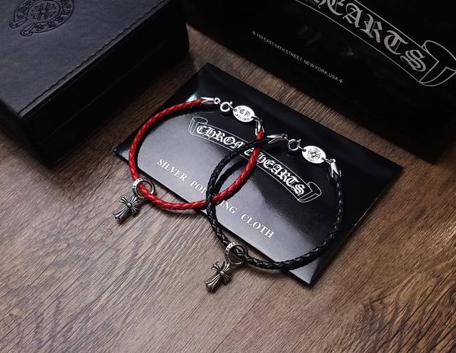 Chrome He Rts Chrome Heart leather bracelet ~ world's top fashion brand ~ high-e