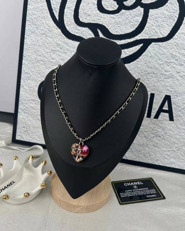 Chanel amber element resin heart leather necklace