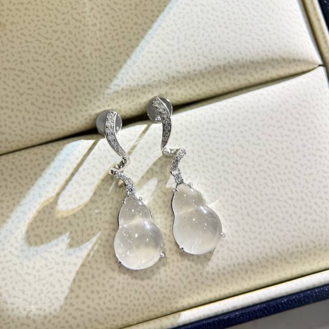 A4318 High-end customized water jade gourd chalcedony earrings gourd jade inlaid