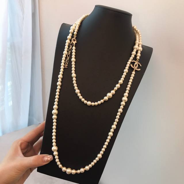 No. Xxl0824 Ch*Nel latest pearl sweater chain consistent Zp brass material