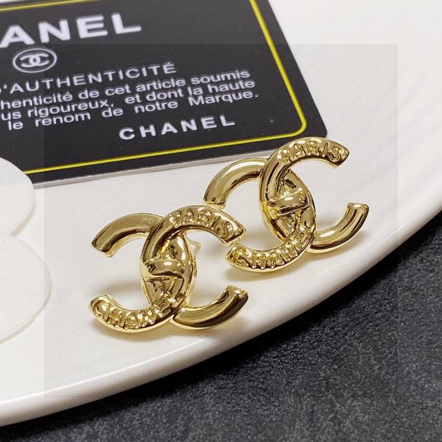 Chanel vintage double C earrings. Beauty can never beat classics. Chanel in its
