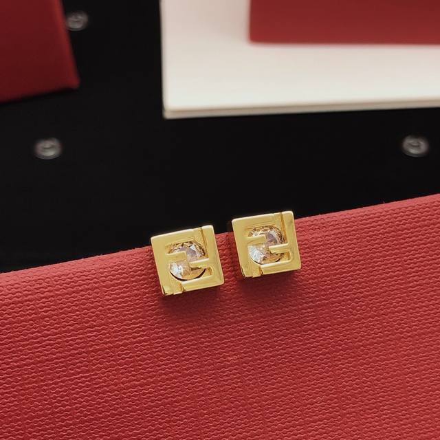 No. Fded0020 Fd*Latest model square earrings silver mini consistent Z batch bras