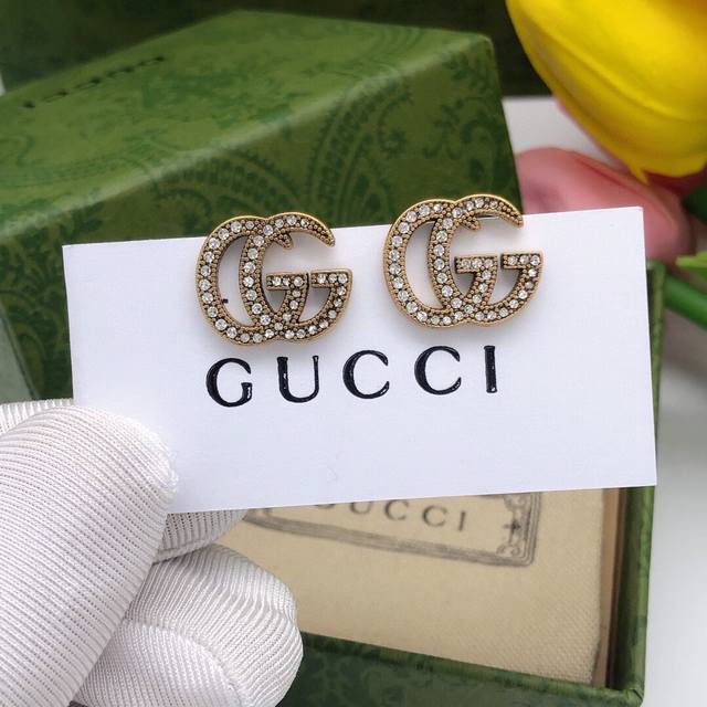 No. Ged0090 Gucci Double G Diamond Mini Earrings