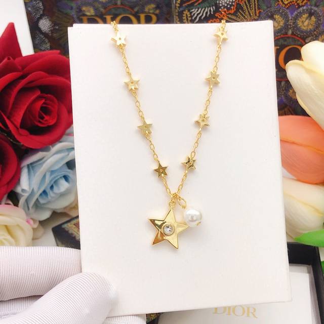 No. Dxl0199 Dio* Latest star necklace consistent Zp brass material
