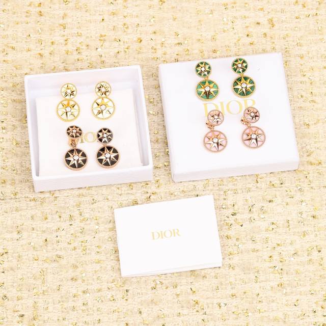 208577 We produce compass earrings, standard for ladies. Can be customized with