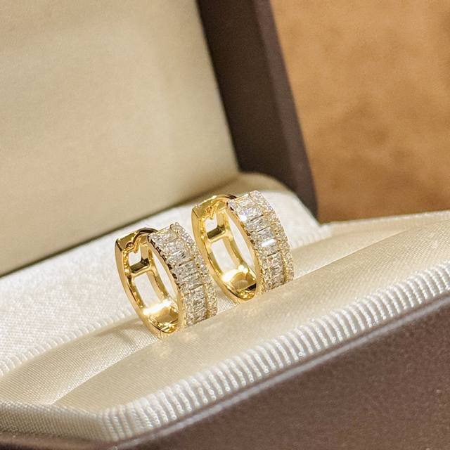 A4124 Paris classic diamond earrings, precision top-grade goods, S925 sterling s
