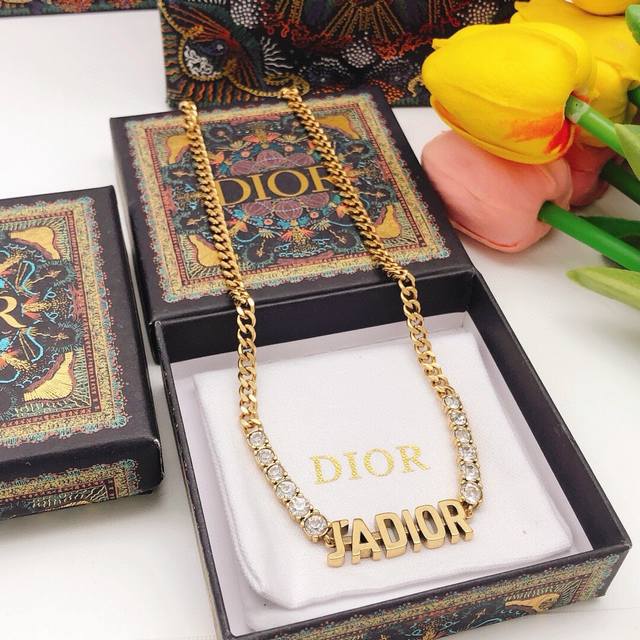 No. Dxl0085 Dior letter necklace Jadior chain with diamonds on both sides