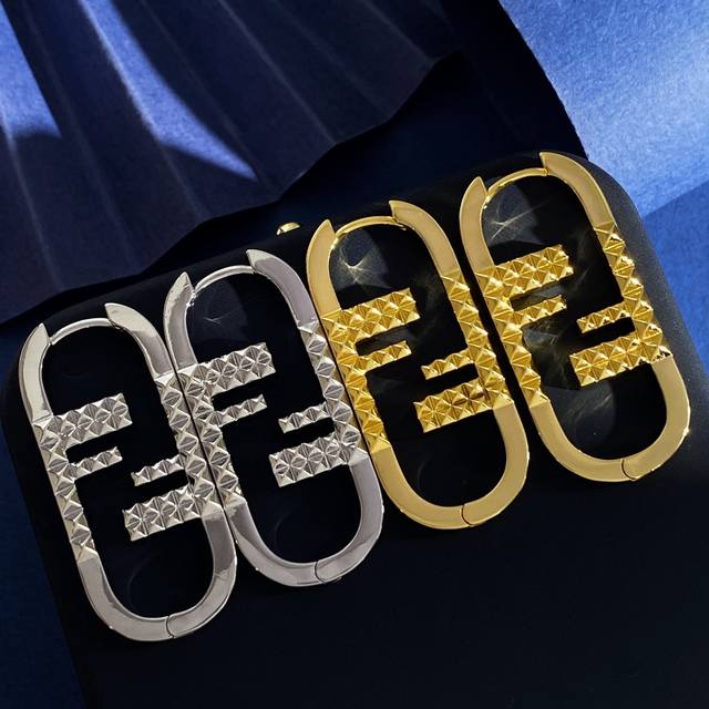 earrings Fendi European and American style fashion personality metal glossy oval