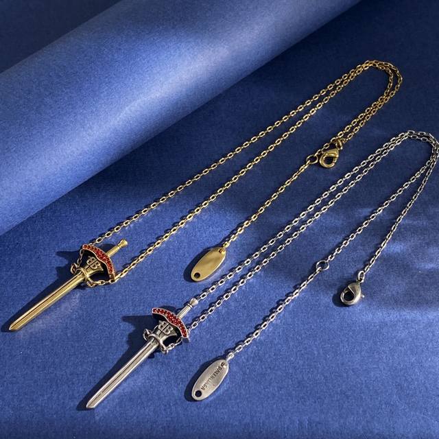 Balenciaga fashion retro personality inlaid red diamond fencing pendant necklace