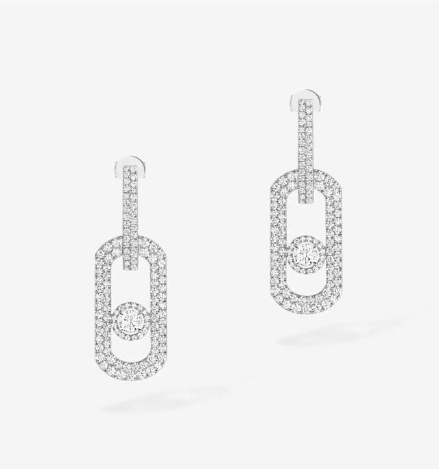 Messika earrings with full diamonds The new My Move series breaks the convention