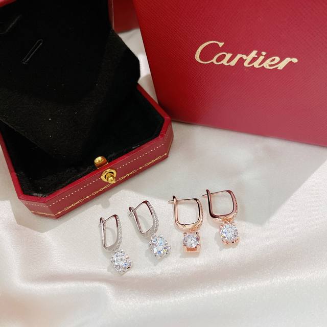 Cartier earrings one carat ox horn square diamond ear clip hook earrings shipped