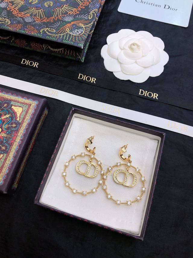 original new Dior tassel earrings counter consistent brass material super textur