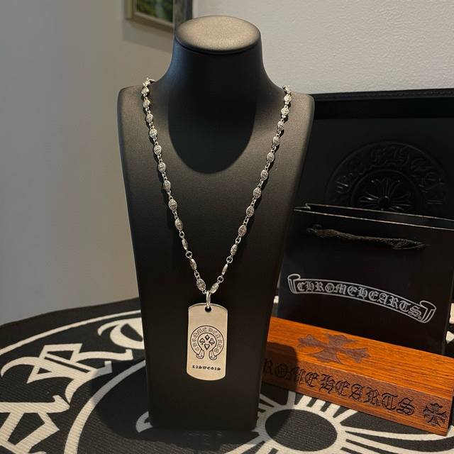 New counter quality Chrome Hearts cross necklace square pendant with concave and