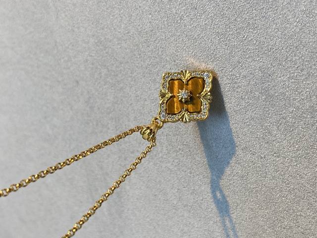 V gold version Seiko Buccellati tiger eye stone diamond single flower necklace