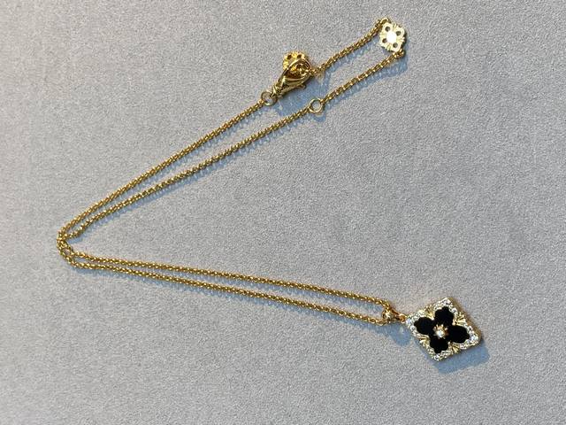 V gold version Seiko Buccellati black agate diamond single flower necklace