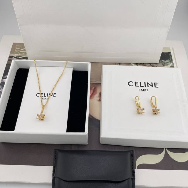 Each of our products is C full diamond three-dimensional Arc de Triomphe earring
