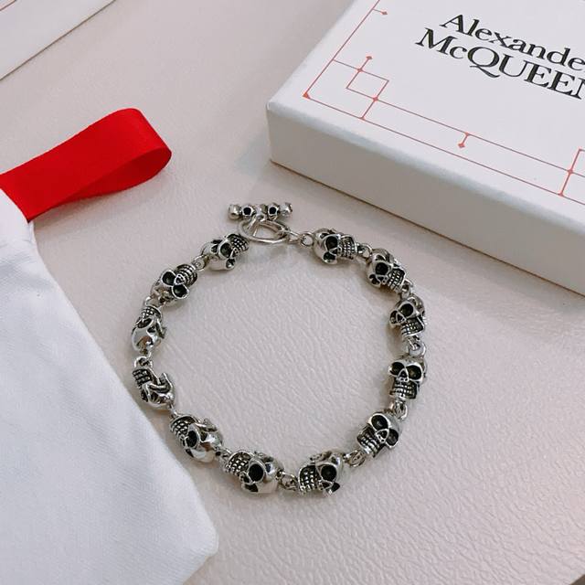 New Alexander Mcqueen bracelet. Original custom made. The rebellious and exagger