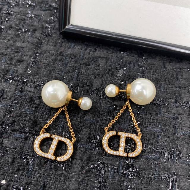 Code E1524 earrings hot sale model hot new synchronization counter exclusive hig