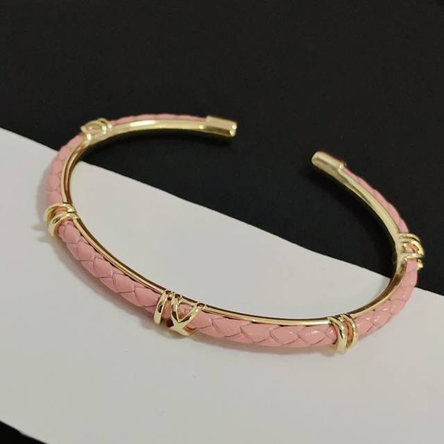 Pink Cartier bamboo bracelet. Popular among celebrities and internet celebrities