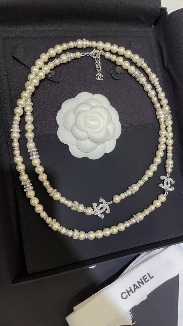 No. Xxl0814 Chanel new pearl necklace Chanel latest silver pearl necklace consis