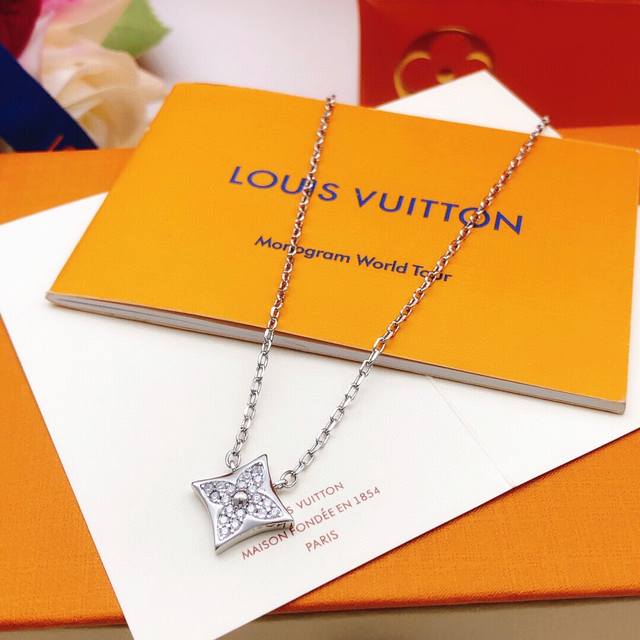 No. Lxl0078 Lv*Latest silver diamond old flower necklace consistent Zp brass mat