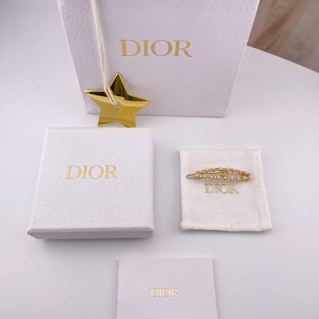 We produce D pearl diamond hairpin Z 3700, fairy hairpin! A must-have series for