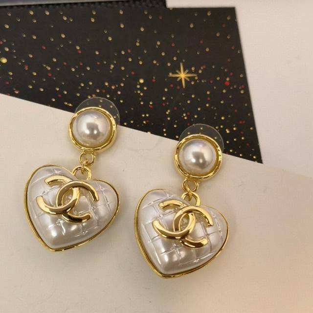 Popular goods, hurry up! Chanel Xiaoxiang counter celebrity same style latest mo