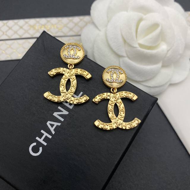 Chanel crystal diamond letter button earrings brass material 925 silver needle p