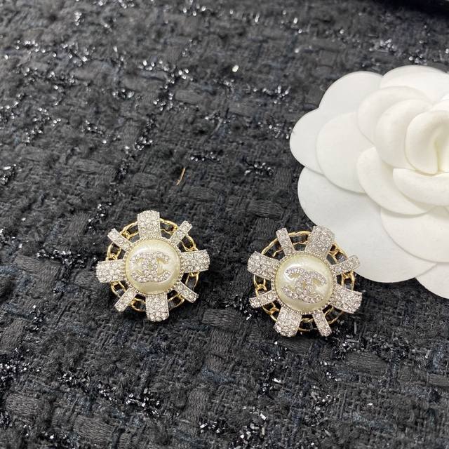 Code E1531 earrings hot sale model hot new synchronization counter exclusive hig