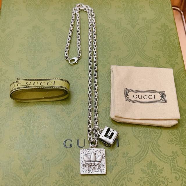 Gucci necklace 2025 latest chain with higher grade, the same style as celebritie