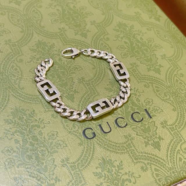 2025 new Gucci bracelet latest classic style exquisite no matter 3G style textur