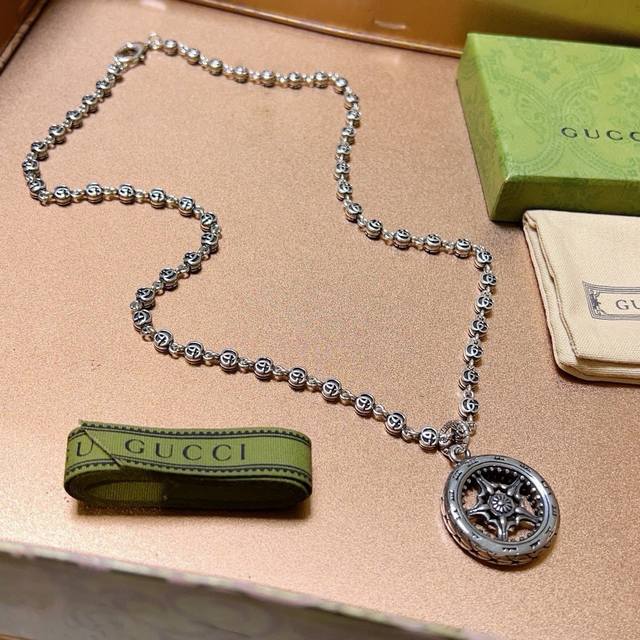 So cool Gucci necklace 2025 latest chain with higher grade. The same classic sty