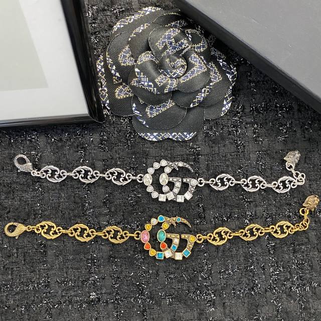 Code H3019 Gujia classic hot-selling bracelet is now on sale. Exclusive high-end