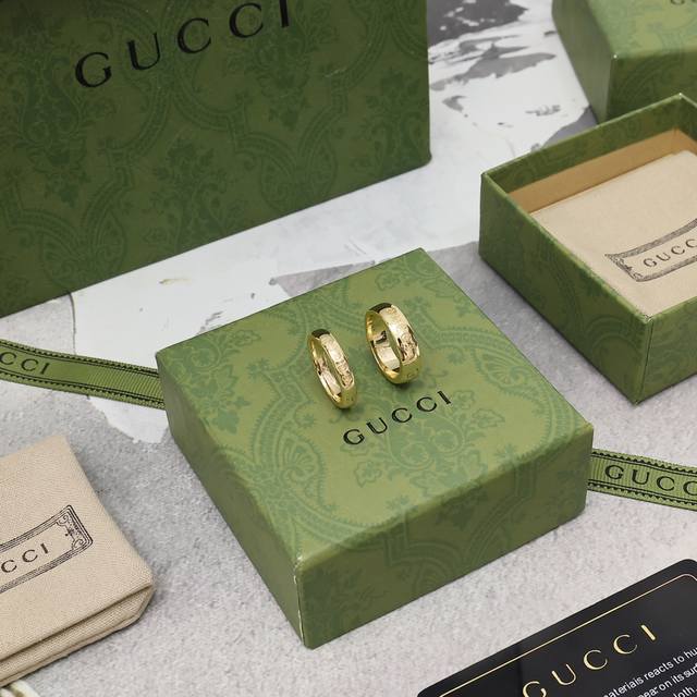 Valentine's Day couple ring Large 6M Small 4M Gucci counter hot item Factory dir