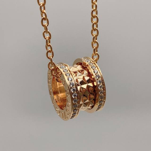 Bvlgari Bulgari spot The real thing is very beautiful and very special to wear I