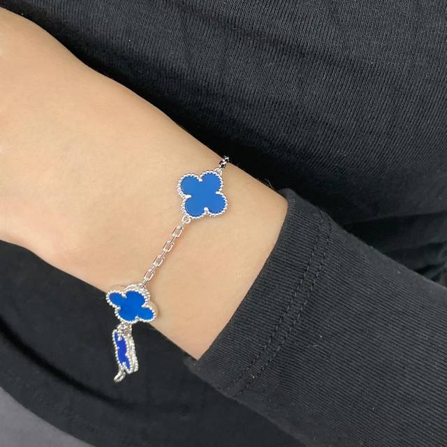 Vca High-grade Blue Agate Five-flower Four-leaf Clover Bracelet Four-leaf Clover