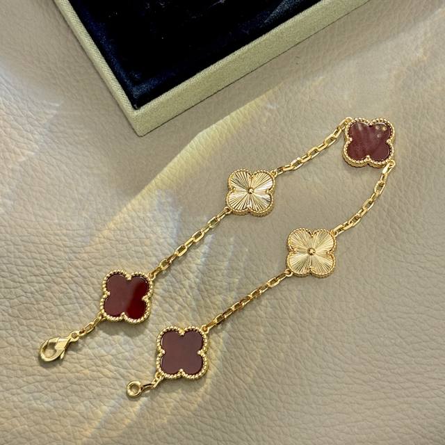 A2589 Sterling silver without logo Cnc version of streaky red agate laser bracel