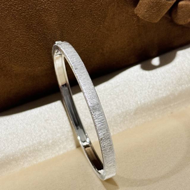 A6203 Independent designer medieval series brushed frosted bracelet. Hand-brushe