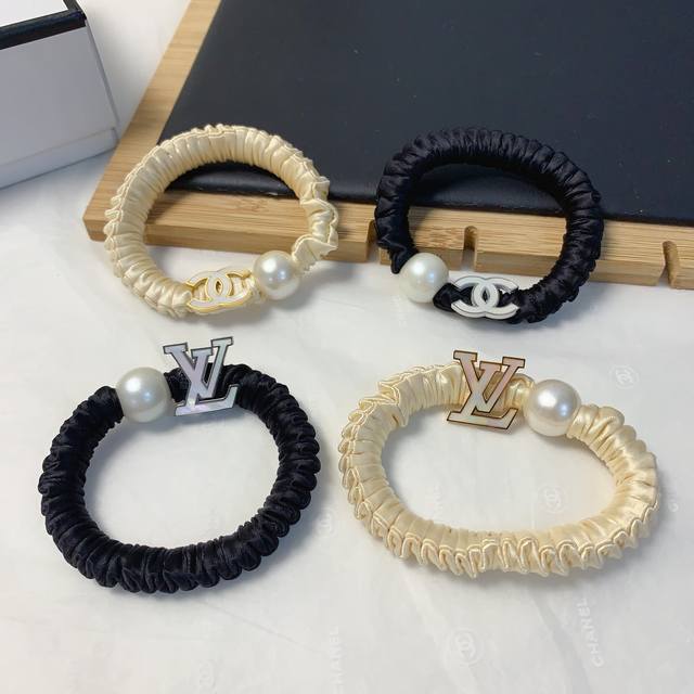 Chanel Lv Louis Vuitton Titanium Steel Logo Rubber Band Hairband Large Intestine