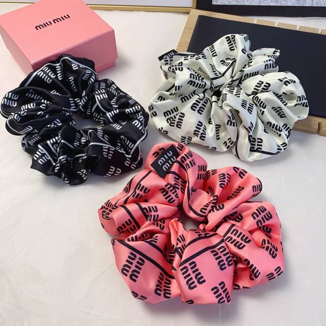 Miumiu Miu Miu Miumiu hair band satin printed Logo rubber band hair band large i