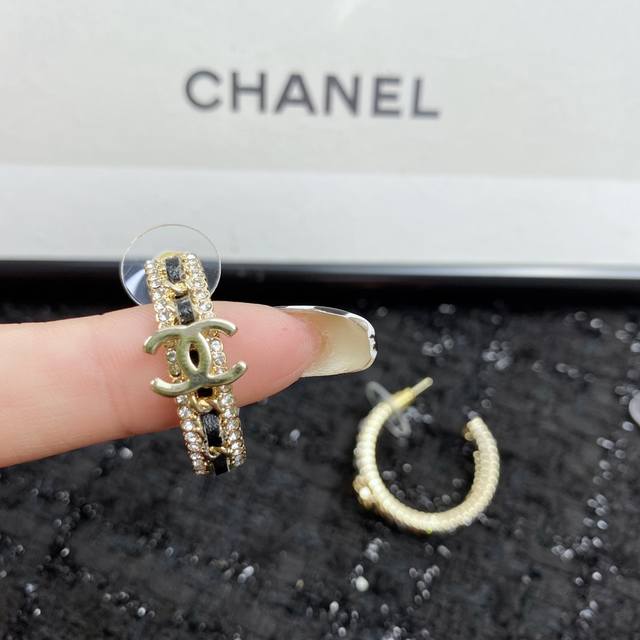 Code E1575 0961840 earrings hot sale model hot new synchronized counter exclusiv