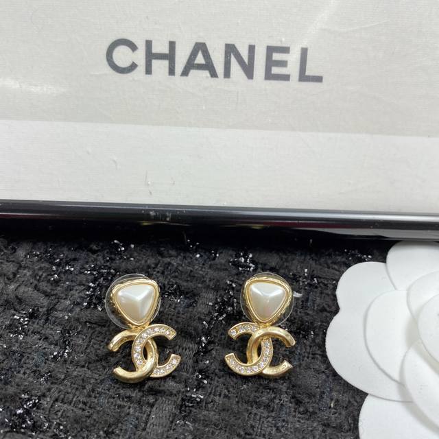 Code E1570 0941845 earrings hot sale model hot new Synchronous counter exclusive