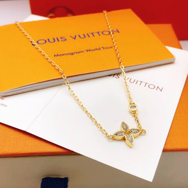 No. Lxl0229 Lv*Latest single diamond flower necklace consistent Zp brass materia