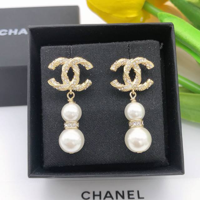 No. Xed0672 New pearl earrings. The latest model of Hulu counter is on sale at t