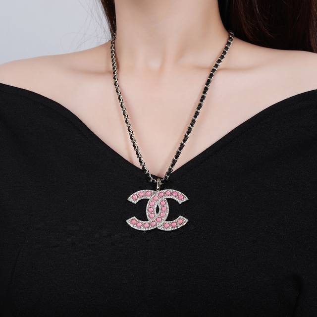 Chanel new necklace counter synchronous new double C necklace exquisitely crafte