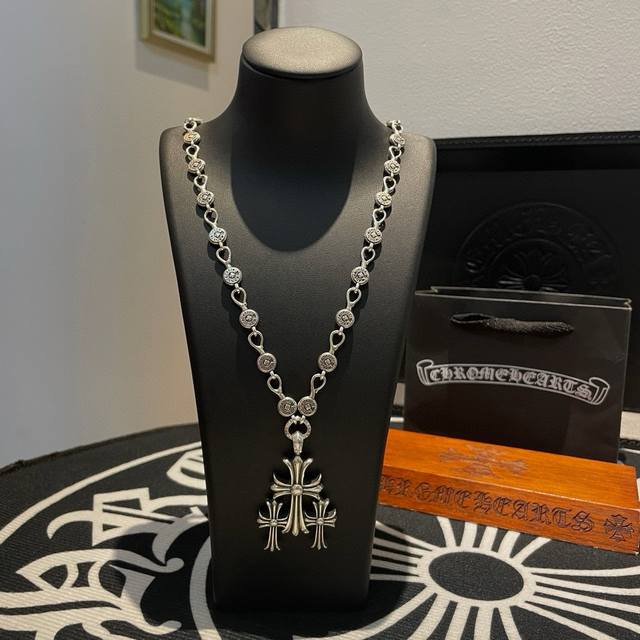 New counter quality Chrome Hearts classic retro necklace thirty cross pendants w